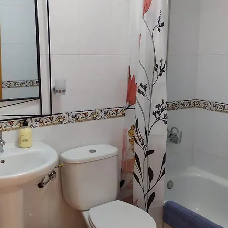 Vivienda Cleo - *